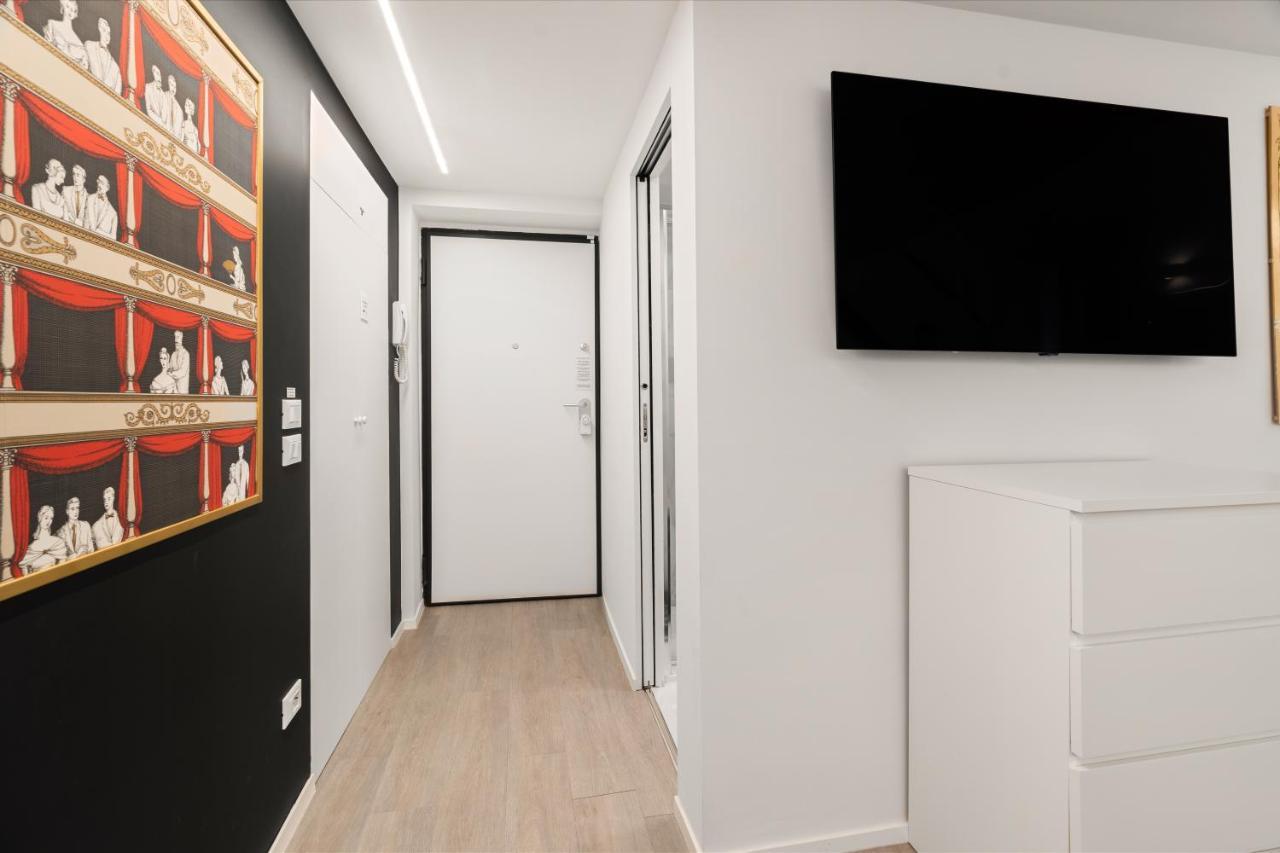 Modern Quiet Super Central Luxury Apartment Milaan Buitenkant foto